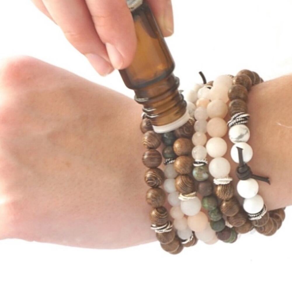 Aromatherapy Lava Stone Handmade Beaded Bracelet - Picture 6 of 6